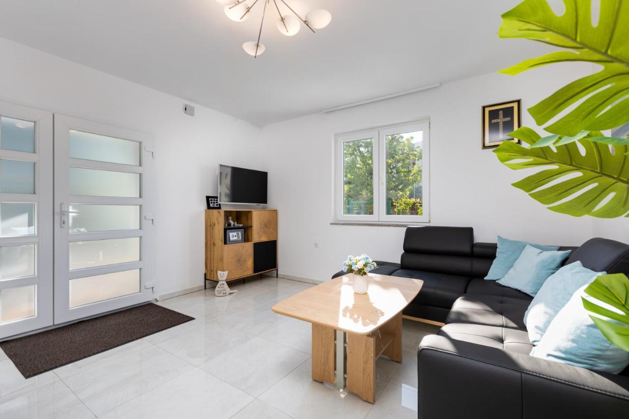 קרק Apartment Kamila מראה חיצוני תמונה